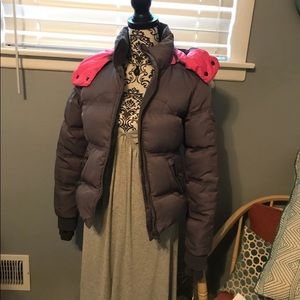 Lululemon down fitted jacket !!!